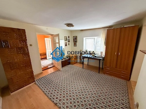  ZONA CENTRALA- CASA 6 CAMERE, TEREN 314 MP - imagine 9