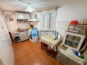  ZONA CENTRALA- CASA 6 CAMERE, TEREN 314 MP - imagine 11