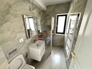 BECI ! ASFALT ! CANALIZARE! GAZON! Vila 4 camere Rediu - imagine 4