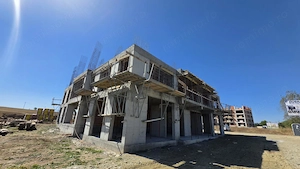 Penthouse modern cu 4 camere si terasa de 77 mp de vanzare  - imagine 10