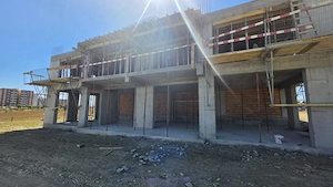 Penthouse modern cu 4 camere si terasa de 77 mp de vanzare  - imagine 11