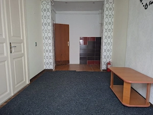 oferte spațiu De închiriat  - imagine 2