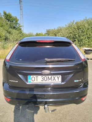 Se vând la pachet FORD FOCUS+REMORCĂ, arată și merg impecabil, totul recuzat la zi,rog si ofer serio - imagine 4