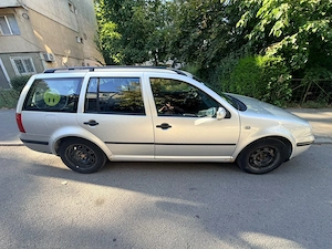 Vând golf 4 1.9 tdi an fabricație 2006