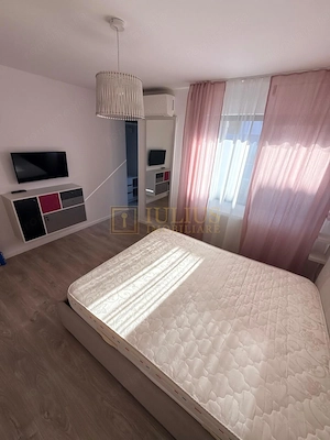 Dumbravita| casa pe două niveluri| 3 camere-2 dormitoare| 2 bai| parcare - imagine 15