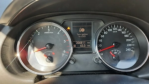 Nissan Qashqai 1.6 - imagine 5