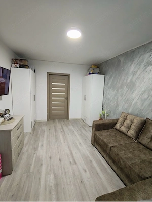 Vand apartament 2 camere Et 3 4 Aleea Lalelelor - imagine 2
