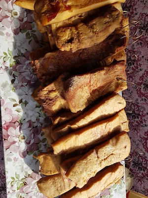 Slănină afumată natural din porc crescut cu făină și lucernă  - imagine 2