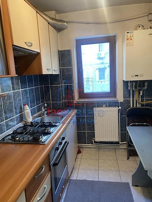 Apartament 2 camere, 40 mp, etaj 2, Dacia - centrala proprie, mobilat si utilat - imagine 3