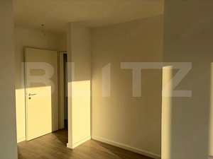 Apartament cu 3 camere, 72.20 mp, zona Semicentral  - imagine 13