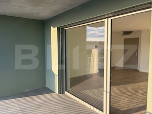 Apartament cu 3 camere, 72.20 mp, zona Semicentral  - imagine 16