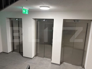 Apartament cu 3 camere, 72.20 mp, zona Semicentral  - imagine 19