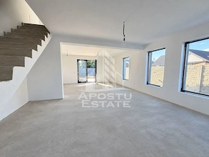 Duplex cu 5 camere, 300 mp teren, de vanzare, la Bazosu Nou