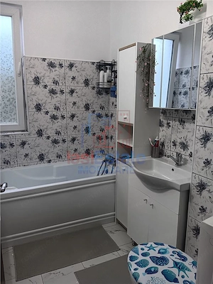 Dorobant VILA D+M+Pod  SU = 200mp  TEREN 1200mp amenajat (pot locui doua familii) - imagine 10