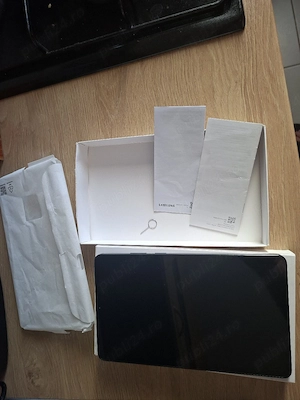 vind tableta samsung tab 11 cu slot de cartela - imagine 2