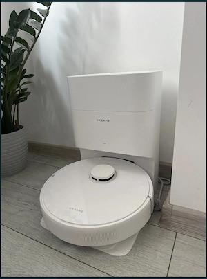 Robot aspirare cu mop și stație de curățare 