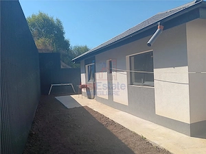 LA CHEIE! Visan Barnova CASA parter 100mp TEREN 400mp toate utilitatile - imagine 3