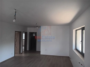 LA CHEIE! Visan Barnova CASA parter 100mp TEREN 400mp toate utilitatile - imagine 7