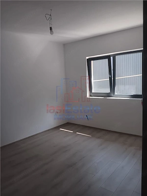 LA CHEIE! Visan Barnova CASA parter 100mp TEREN 400mp toate utilitatile - imagine 10