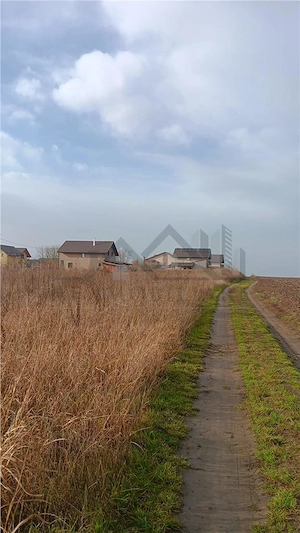 Aroneanu str Viisoarei TEREN 2 loturi x 650 mp. Intravilan cu utilitati zona construibila numai de c - imagine 8