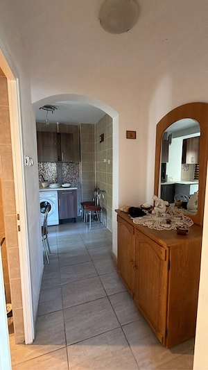 Apartament 2 camere, etaj 1 4, zonă centrală   baie modernizată - imagine 6
