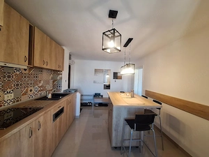 Apartament premium cu 3 camere, renovat integral, aproape de Piata Victoriei