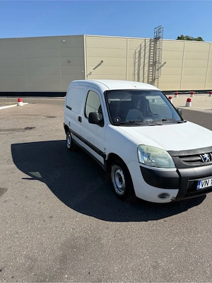 Vand Peugeot Partner 1.6 HDI cu Aer conditionat  - imagine 4