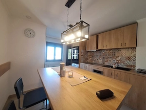 Apartament premium cu 3 camere, renovat integral, aproape de Piata Victoriei - imagine 5