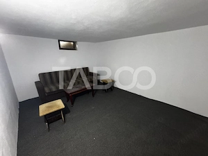Apartament renovat la casa cu 3 camere 60 mpu pivnita Piata Cluj Sibiu - imagine 11