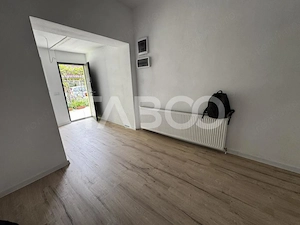 Apartament renovat la casa cu 3 camere 60 mpu pivnita Piata Cluj Sibiu - imagine 8