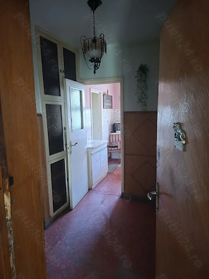 Persoană fizică 3 camere Rogerius 90000 euro negociabil - imagine 2