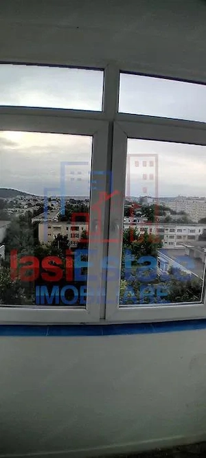 Garsoniera Podu Ros - Liceul Emil Racovita - imagine 8