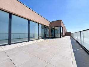 Penthouse 3 camere 100mp, 61mp terasa | Campeador City
