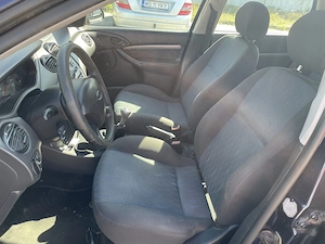 Ford Focus MK1 1.8 benzina, carlig, AC, ITP nou - imagine 8