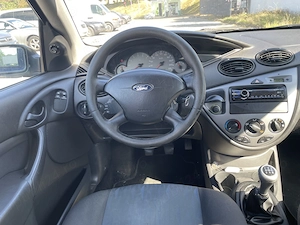 Ford Focus MK1 1.8 benzina, carlig, AC, ITP nou - imagine 7