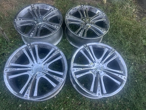 Vând jante crom pe 19 inch pentru BMW seria 3