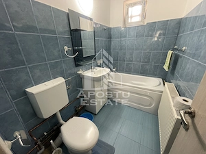 Apartament cu doua camere, Central- Piata 700 - imagine 6