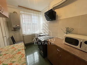 Apartament cu doua camere, Central- Piata 700 - imagine 5
