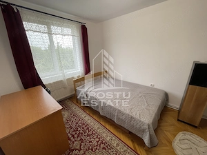 Apartament cu doua camere, Central- Piata 700 - imagine 2