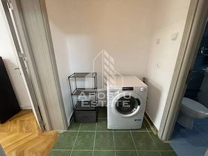 Apartament cu doua camere, Central- Piata 700 - imagine 4