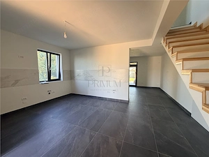 Duplex finalizat - spatios - toate utilitatile - imagine 2