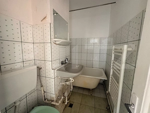 Apartament 3 camere, 50 mp, zona Hunedoara - imagine 5
