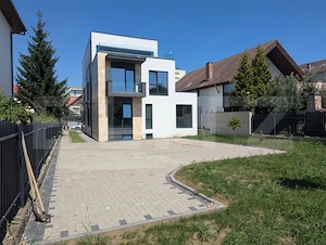 Apartament 4 camere, 125 mp, vilă nouă în Andrei Mureșanu - imagine 2