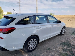 Hyundai i30 combi diesel - imagine 3