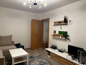 Apartament 2 camere, Olimpia-Stadion/Complex Studentesc - imagine 2