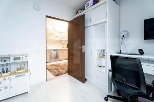 Apartament 3 camere, 58.40 mp, strada Florilor - imagine 8
