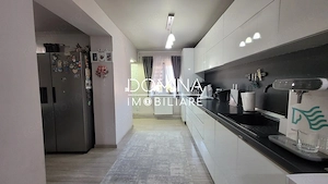 Vânzare apartament 4 camere, decomandat, strada Victoriei – central - imagine 7