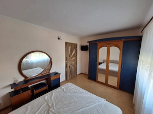 Proprietar: Închiriez apartament cu 2 camere semidecomandat, complet mobilat și utilat recent renova - imagine 9