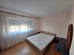 Proprietar: Închiriez apartament cu 2 camere semidecomandat, complet mobilat și utilat recent renova - imagine 8