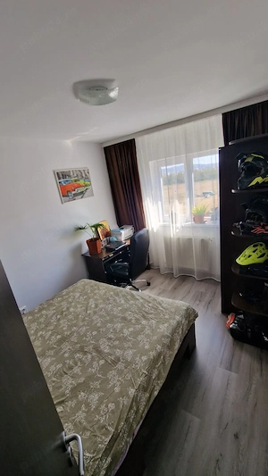  Apartament 3 camere | 71 m  utili | 2 băi | 2 balcoane | Parcare în fața vilei | Mobilat | Etaj 2 - imagine 5